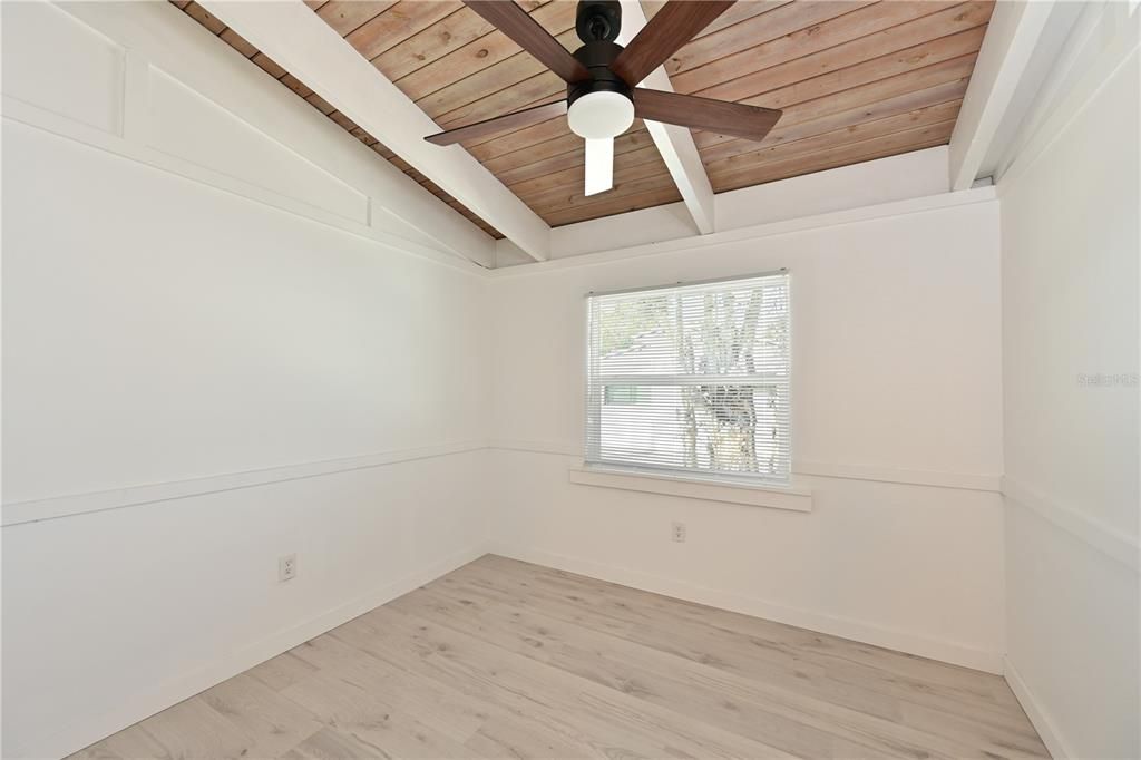 For Sale: $1,325,000 (3 beds, 2 baths, 1218 Square Feet)