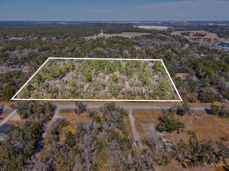待售: $540,000 (10.30 acres)