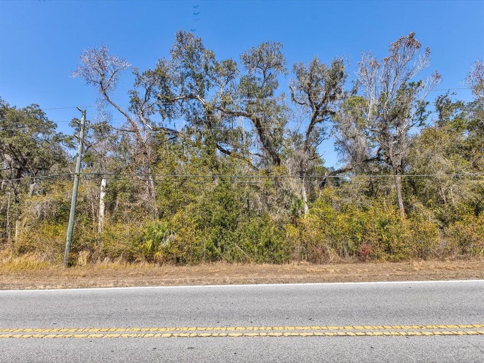 待售: $540,000 (10.30 acres)