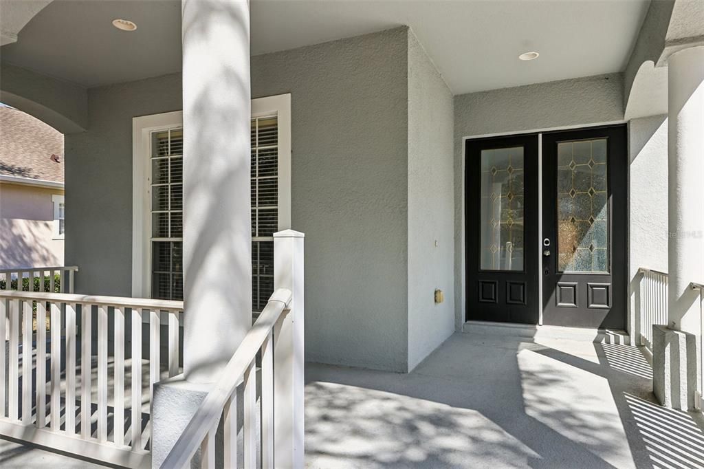 Activo con contrato: $959,900 (5 camas, 4 baños, 3337 Pies cuadrados)