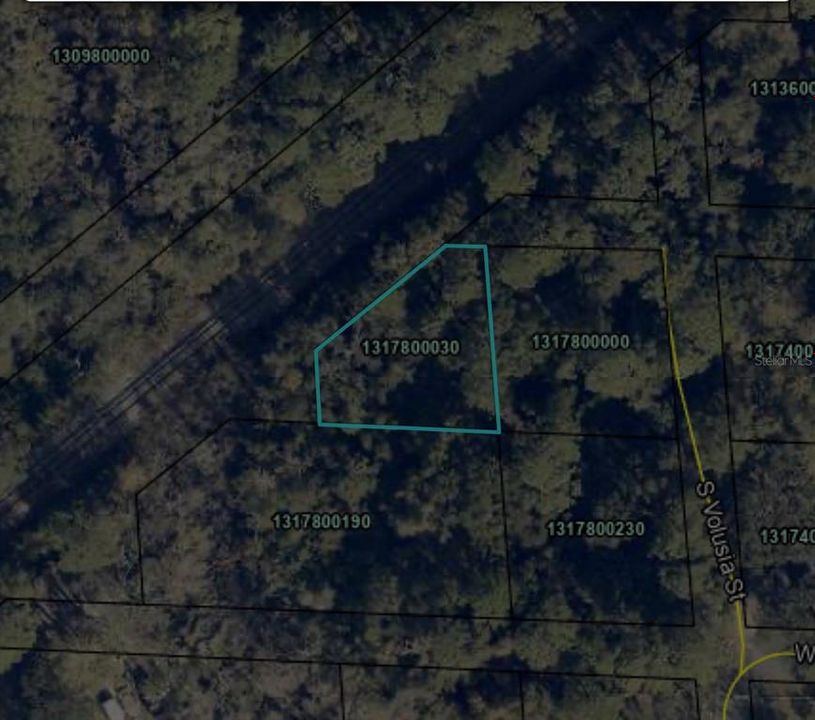 For Sale: $28,000 (0.17 acres)