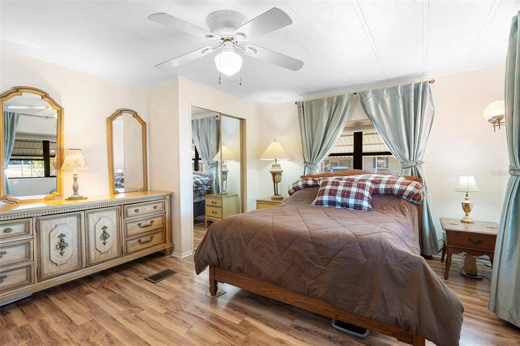 For Sale: $169,000 (3 beds, 2 baths, 1849 Square Feet)