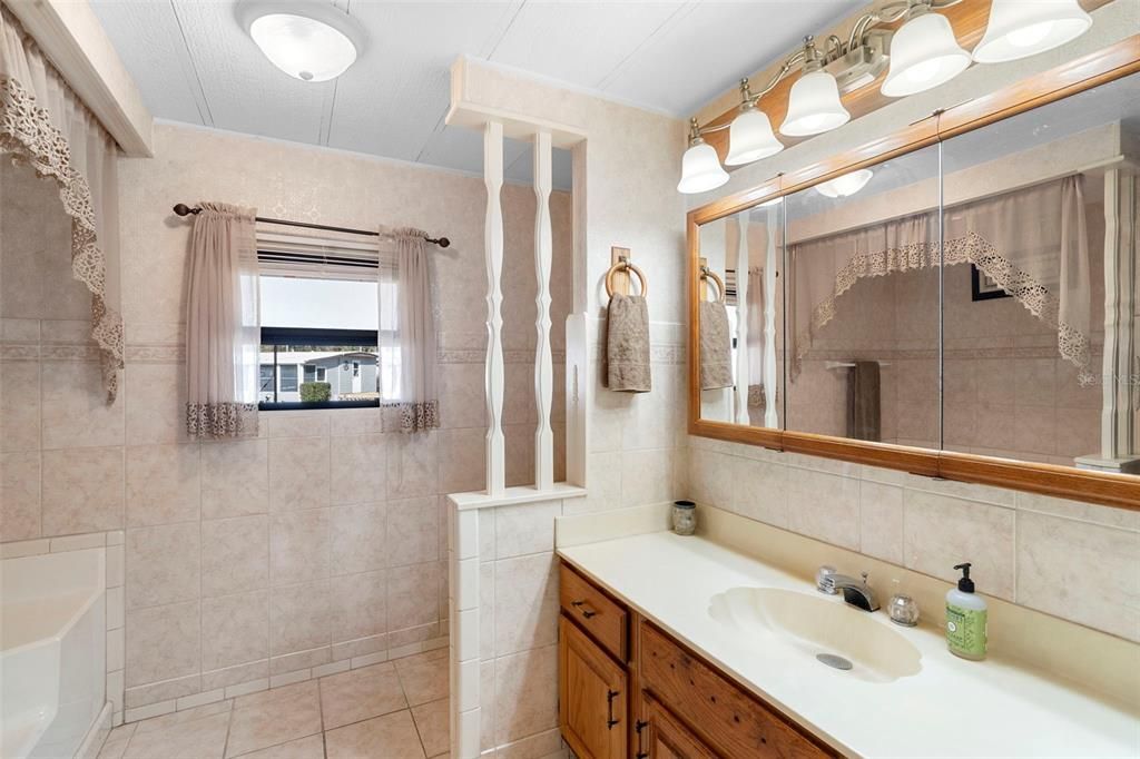 For Sale: $169,000 (3 beds, 2 baths, 1849 Square Feet)