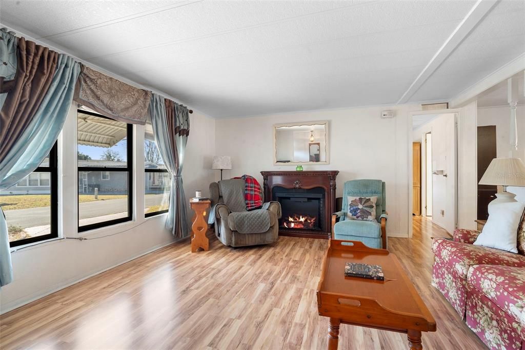 For Sale: $169,000 (3 beds, 2 baths, 1849 Square Feet)