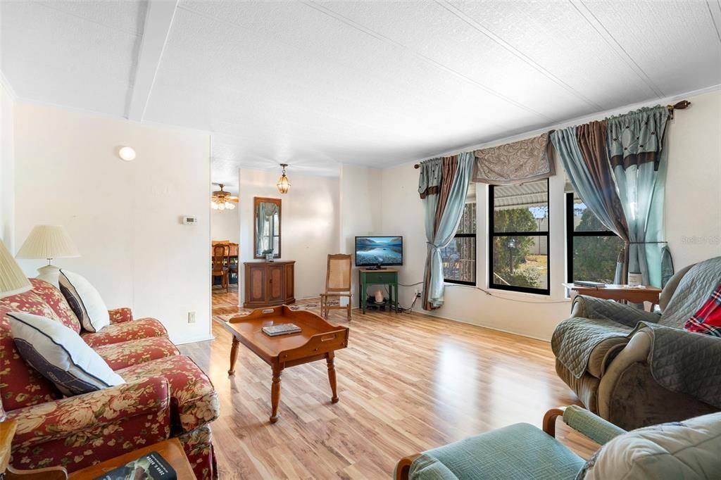 For Sale: $169,000 (3 beds, 2 baths, 1849 Square Feet)