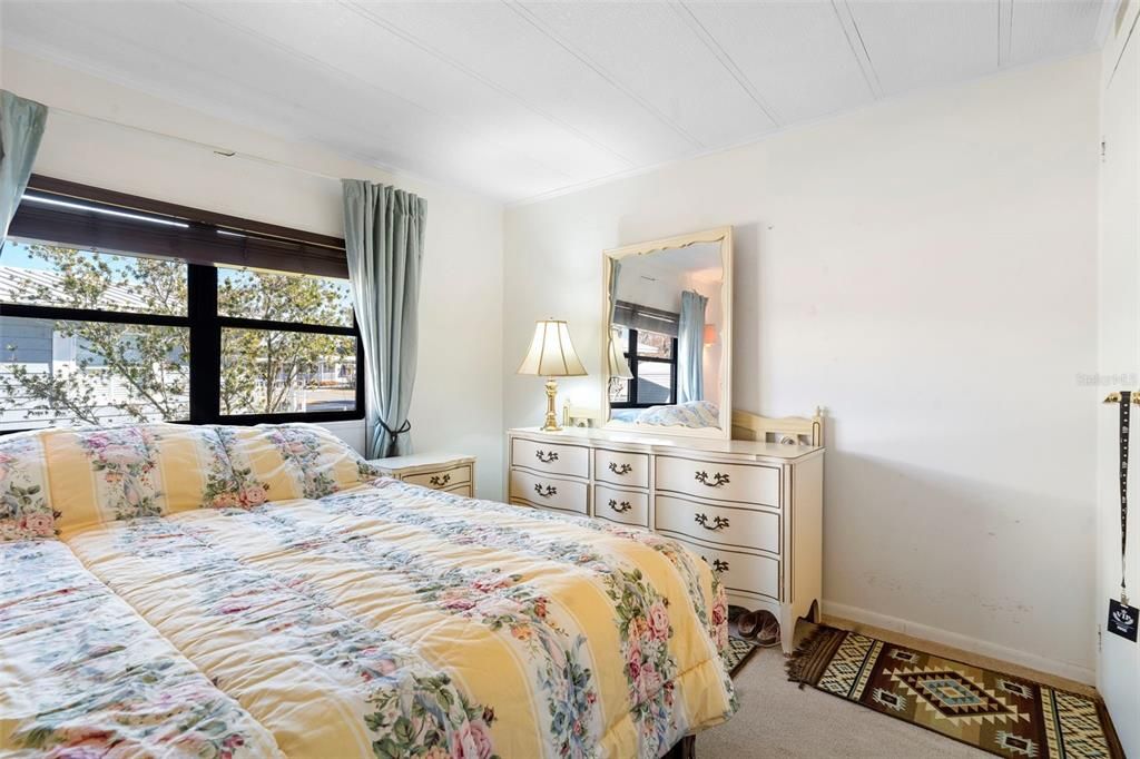 For Sale: $169,000 (3 beds, 2 baths, 1849 Square Feet)