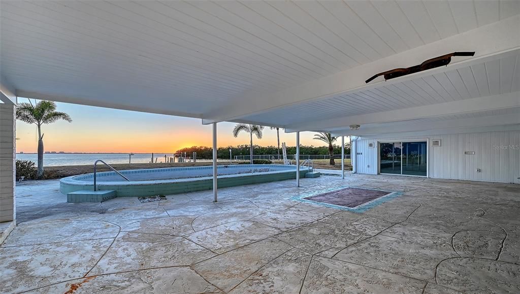 En Venta: $2,500,000 (4 camas, 3 baños, 3756 Pies cuadrados)