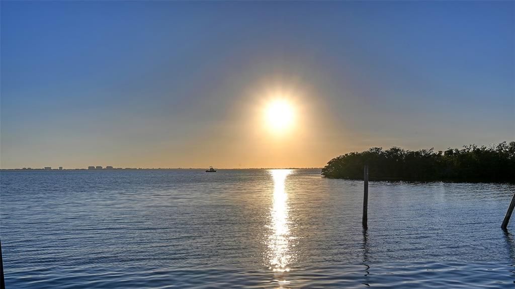 En Venta: $2,500,000 (4 camas, 3 baños, 3756 Pies cuadrados)