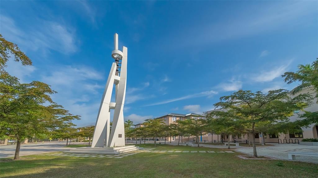 En Venta: $2,500,000 (4 camas, 3 baños, 3756 Pies cuadrados)