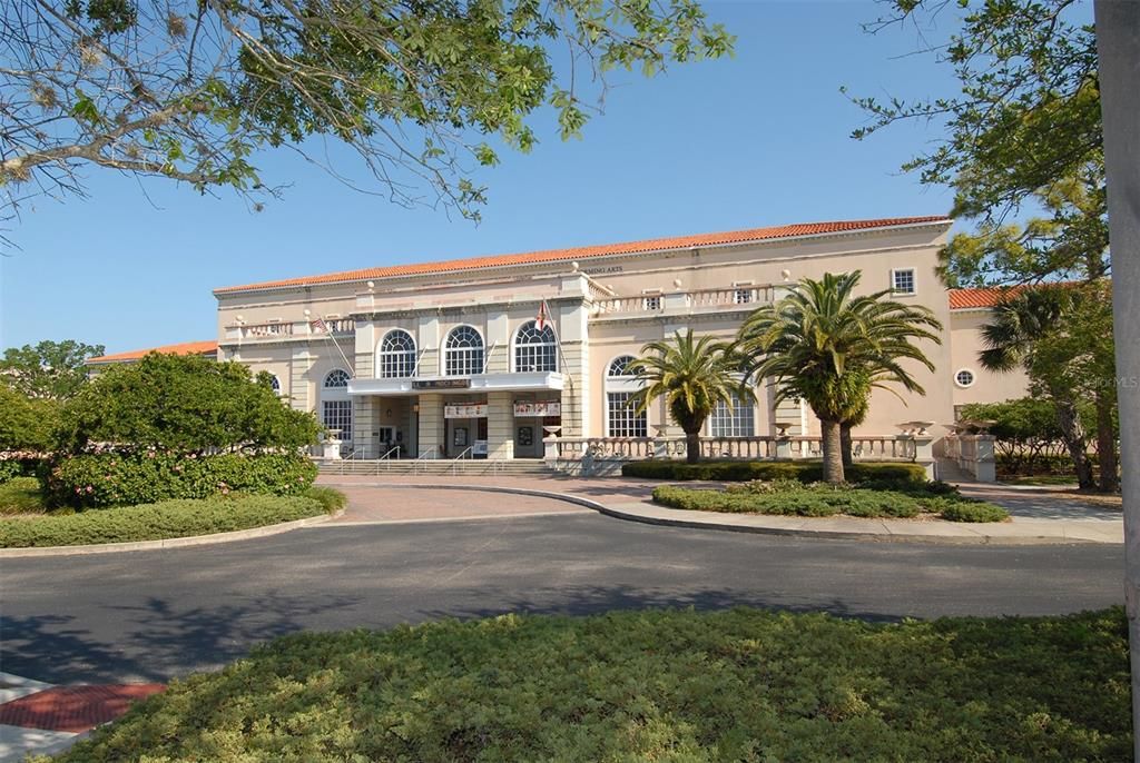 En Venta: $2,500,000 (4 camas, 3 baños, 3756 Pies cuadrados)
