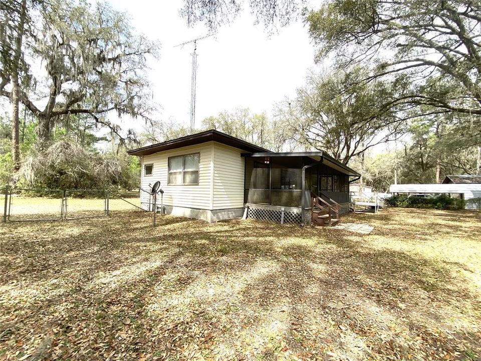 For Sale: $185,000 (3 beds, 3 baths, 2436 Square Feet)