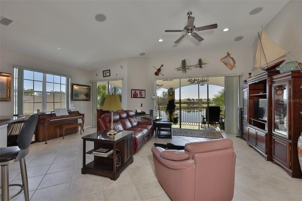 For Sale: $423,000 (3 beds, 2 baths, 2482 Square Feet)