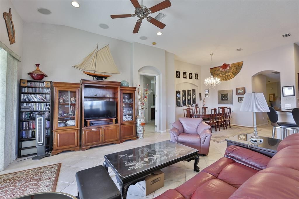 For Sale: $423,000 (3 beds, 2 baths, 2482 Square Feet)