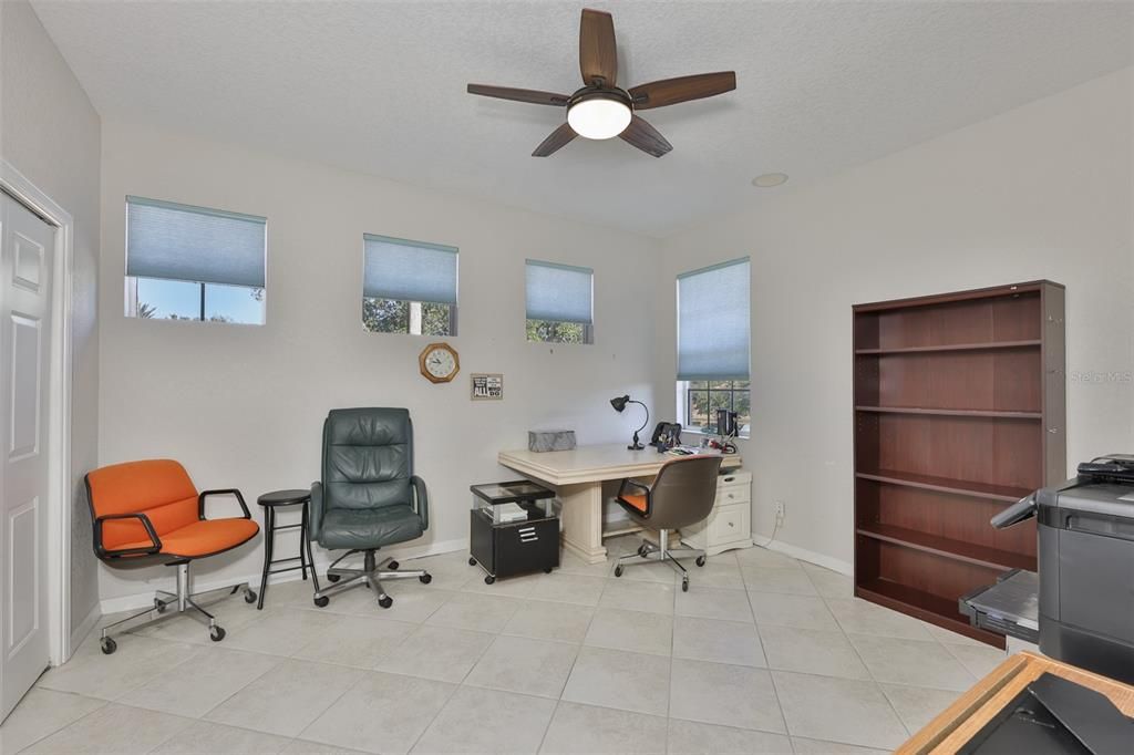 For Sale: $423,000 (3 beds, 2 baths, 2482 Square Feet)