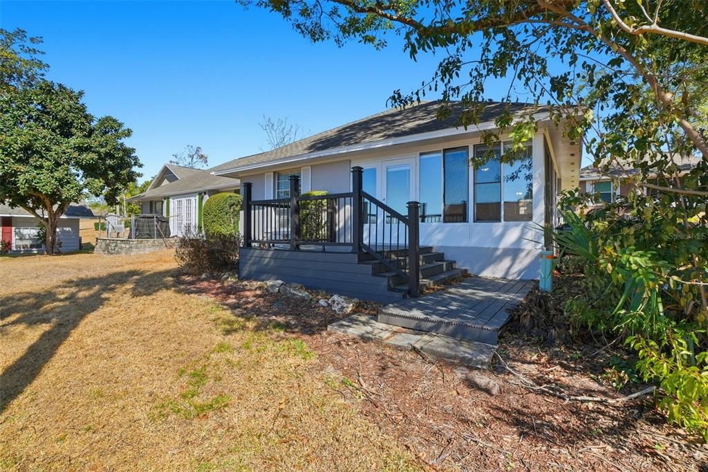 Activo con contrato: $185,999 (2 camas, 2 baños, 974 Pies cuadrados)