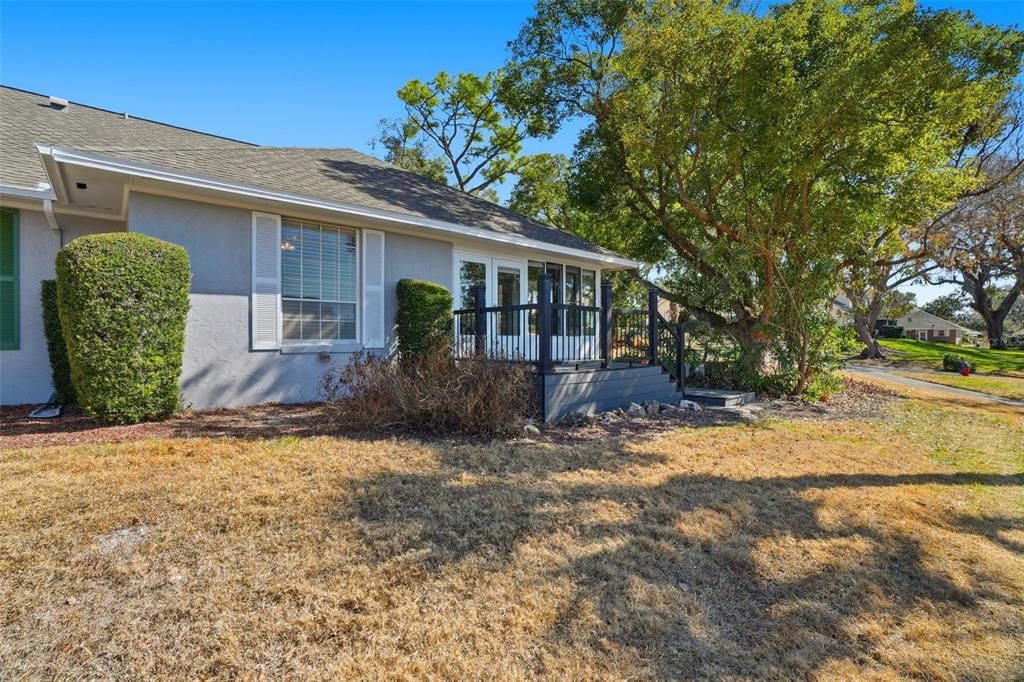 Activo con contrato: $185,999 (2 camas, 2 baños, 974 Pies cuadrados)