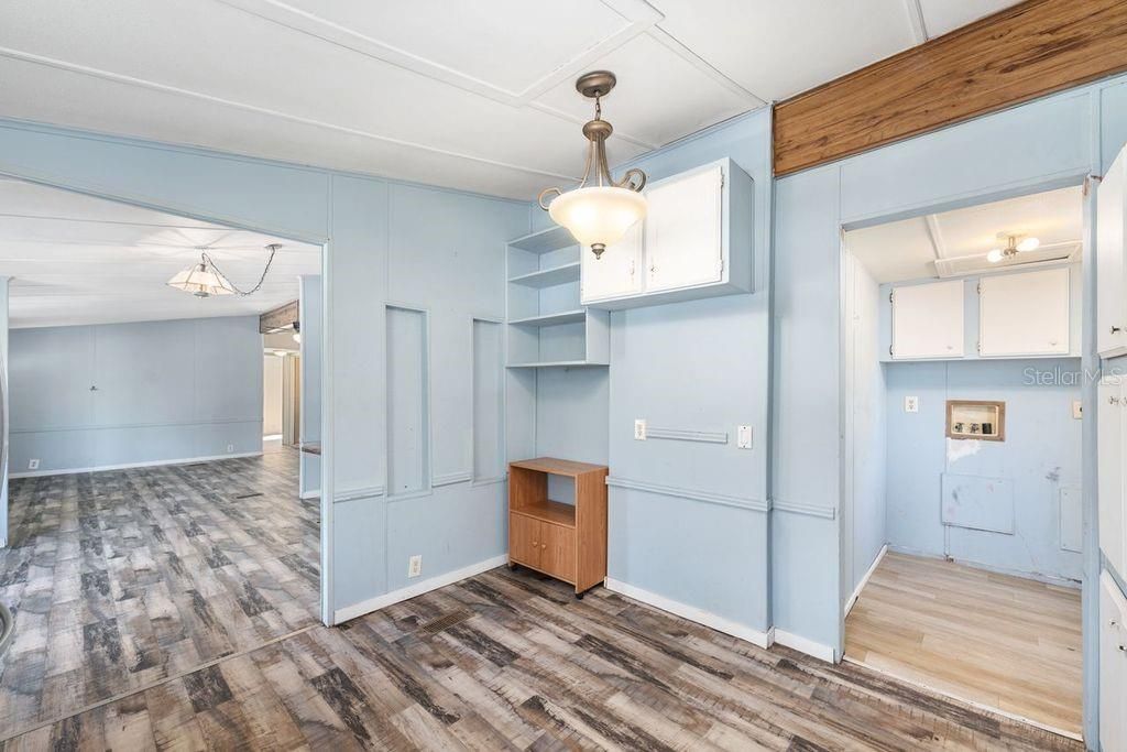 For Sale: $139,900 (3 beds, 2 baths, 1248 Square Feet)