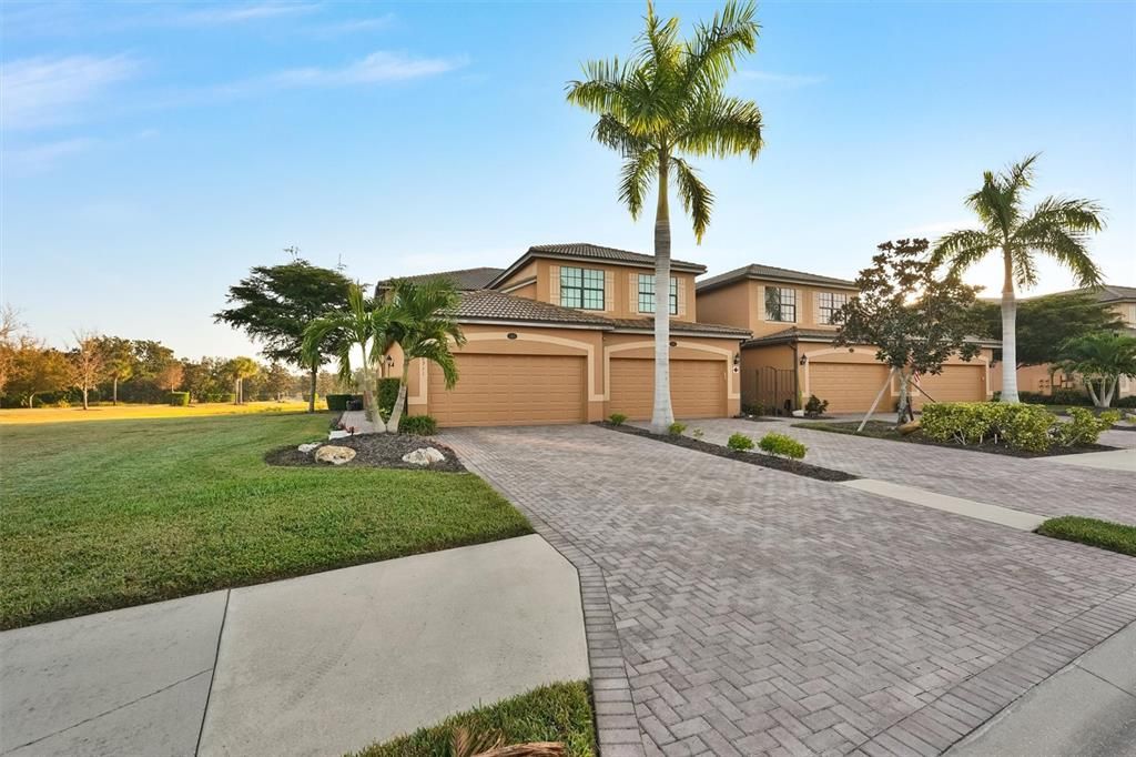 For Rent: $6,500 (3 beds, 2 baths, 2108 Square Feet)