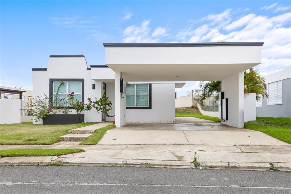 Vendido Recientemente: $265,000 (3 camas, 2 baños, 1300 Pies cuadrados)