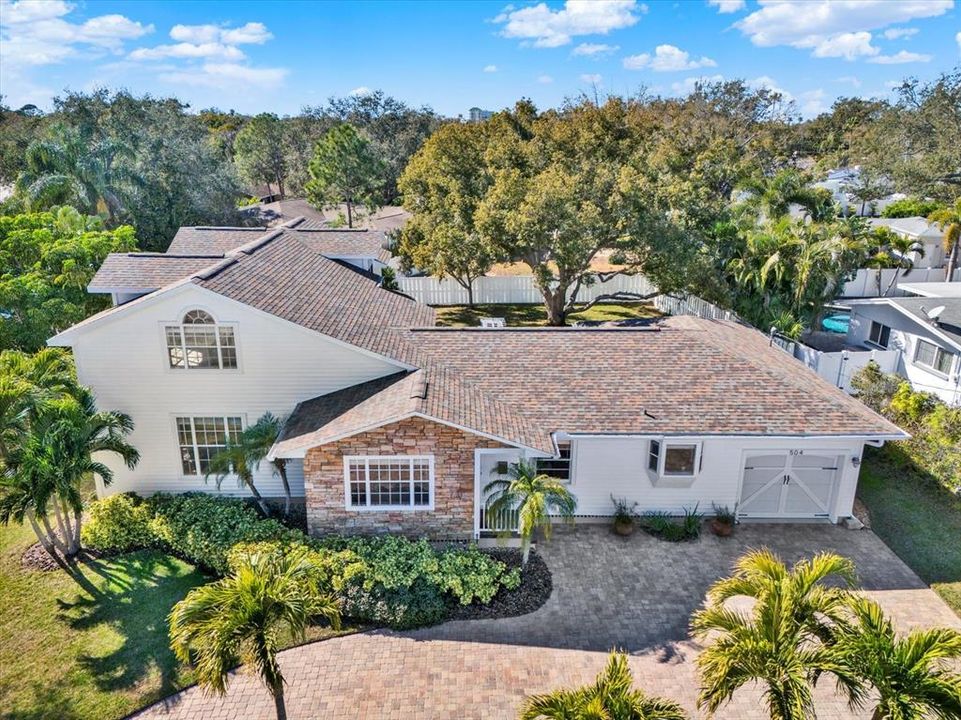 En Venta: $999,900 (4 camas, 3 baños, 3008 Pies cuadrados)