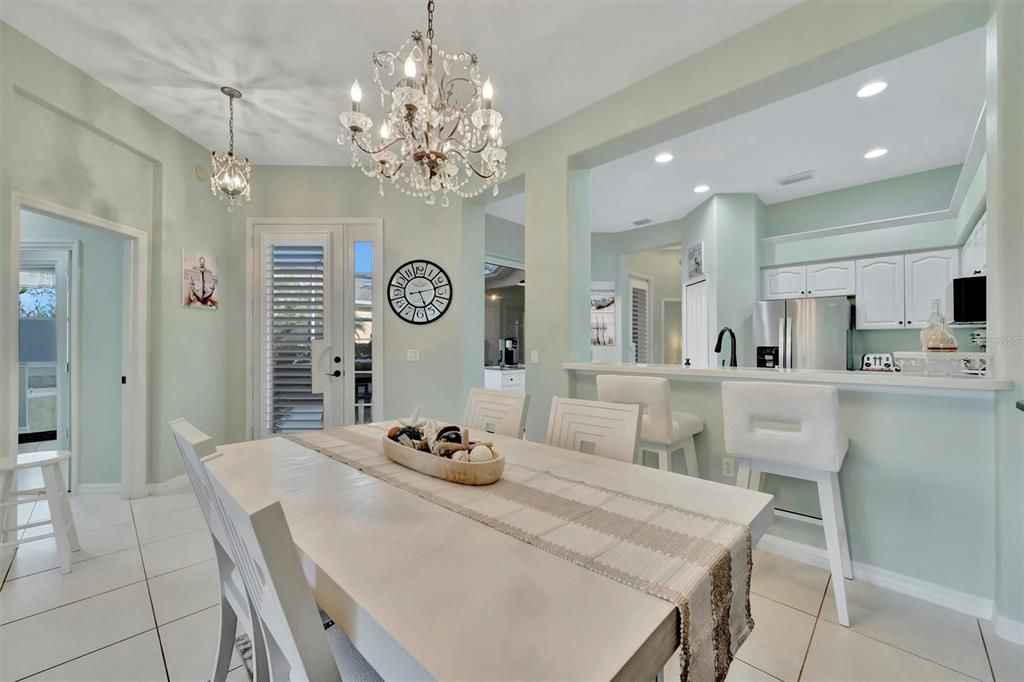 Activo con contrato: $339,900 (3 camas, 2 baños, 1612 Pies cuadrados)