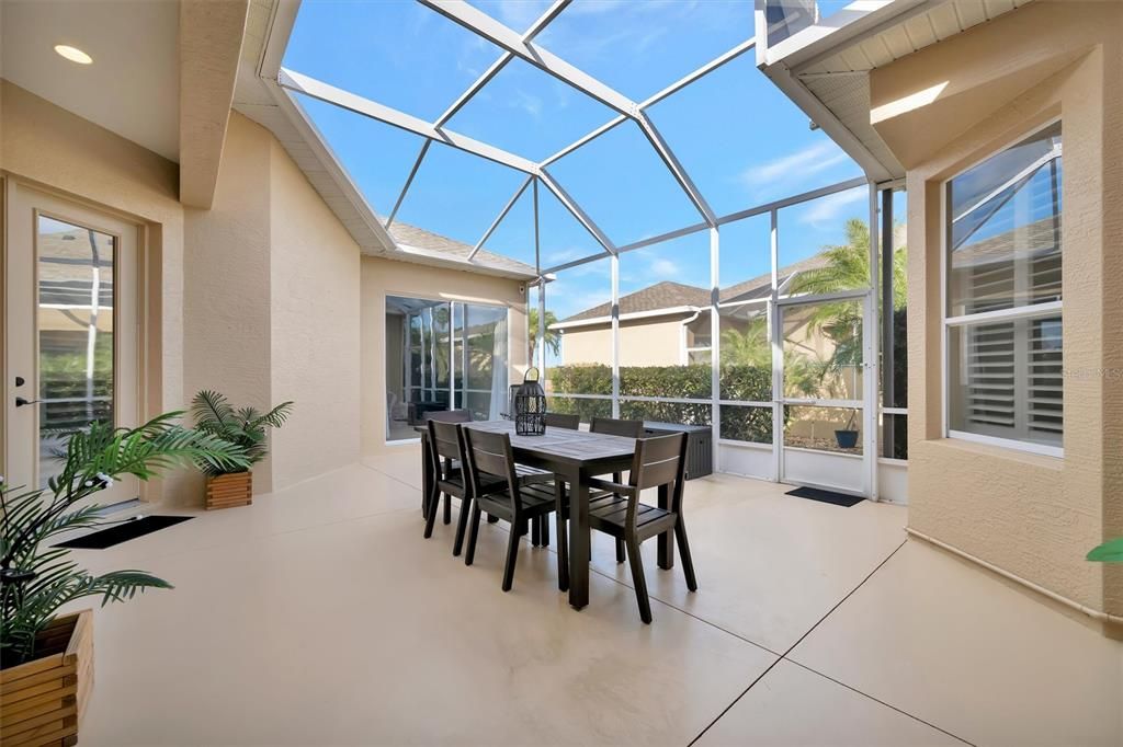 Activo con contrato: $339,900 (3 camas, 2 baños, 1612 Pies cuadrados)