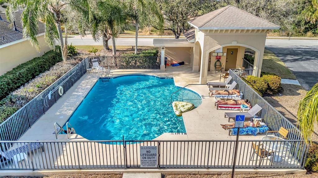 Activo con contrato: $339,900 (3 camas, 2 baños, 1612 Pies cuadrados)