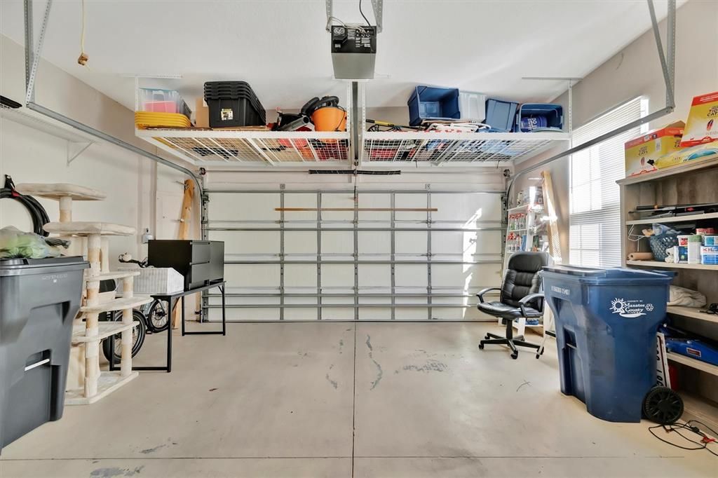 Activo con contrato: $339,900 (3 camas, 2 baños, 1612 Pies cuadrados)