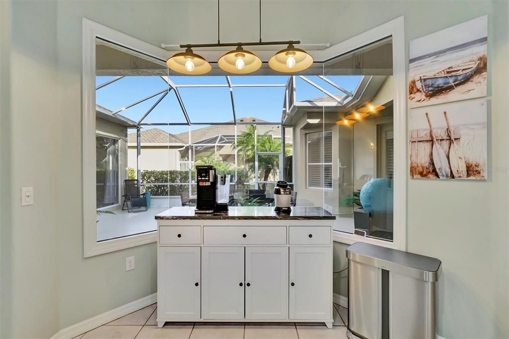 Activo con contrato: $339,900 (3 camas, 2 baños, 1612 Pies cuadrados)