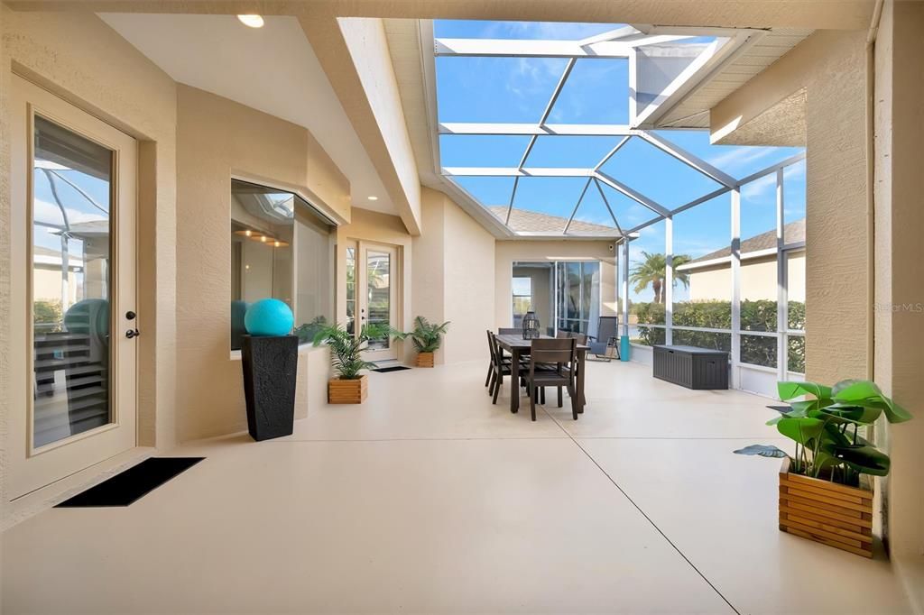 Activo con contrato: $339,900 (3 camas, 2 baños, 1612 Pies cuadrados)