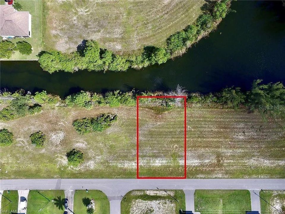 待售: $59,500 (0.23 acres)