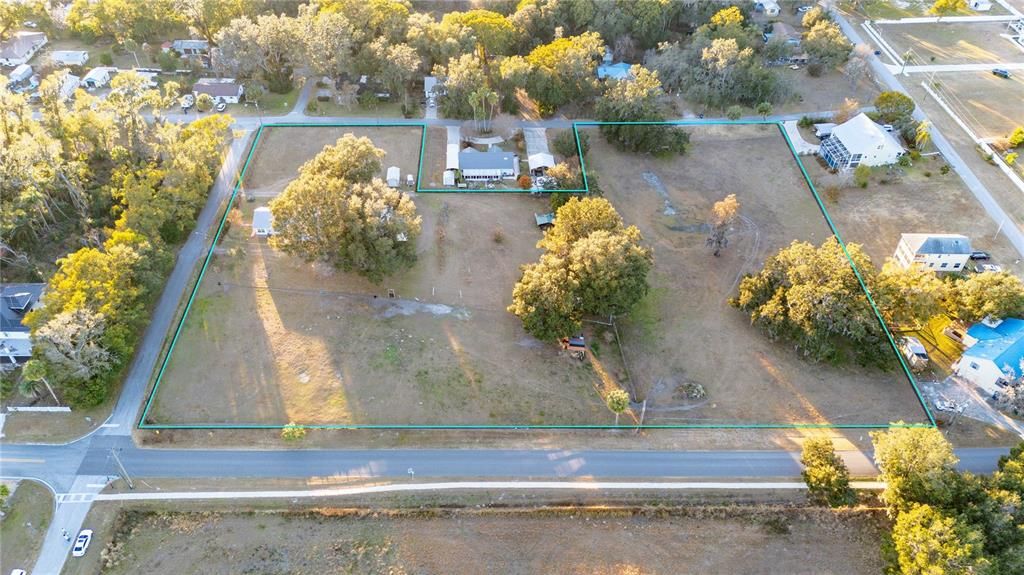 待售: $2,145,000 (4.62 acres)