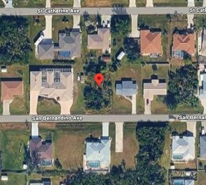 Под контрактом: $30,000 (0.23 acres)