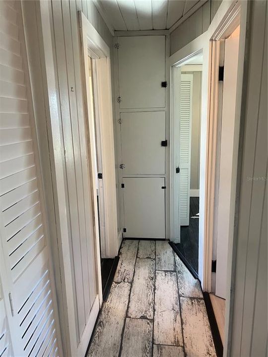 Activo con contrato: $180,000 (3 camas, 1 baños, 1044 Pies cuadrados)
