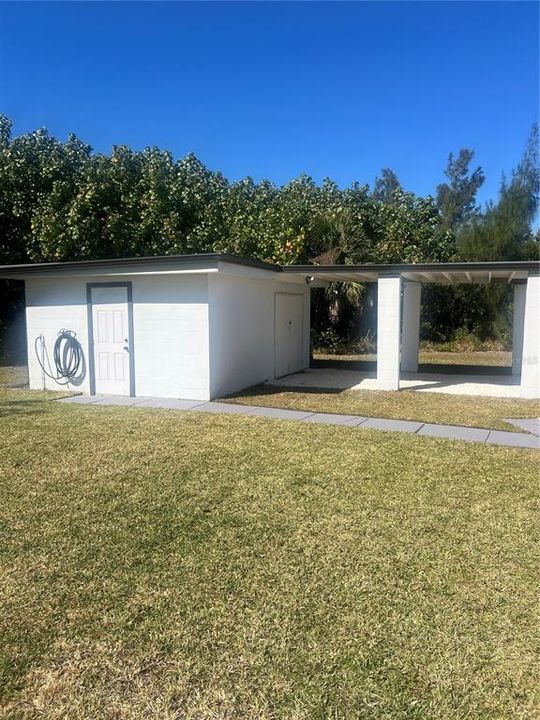 Activo con contrato: $180,000 (3 camas, 1 baños, 1044 Pies cuadrados)