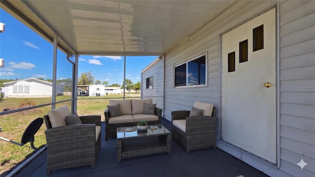 For Sale: $85,000 (2 beds, 2 baths, 960 Square Feet)