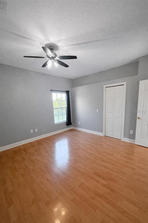 For Sale: $729,000 (4 beds, 3 baths, 3918 Square Feet)