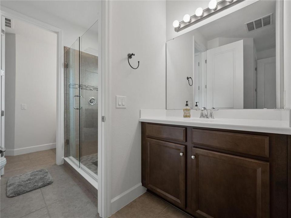 For Sale: $699,000 (4 beds, 3 baths, 4069 Square Feet)