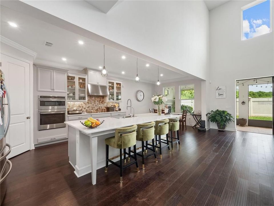 For Sale: $699,000 (4 beds, 3 baths, 4069 Square Feet)