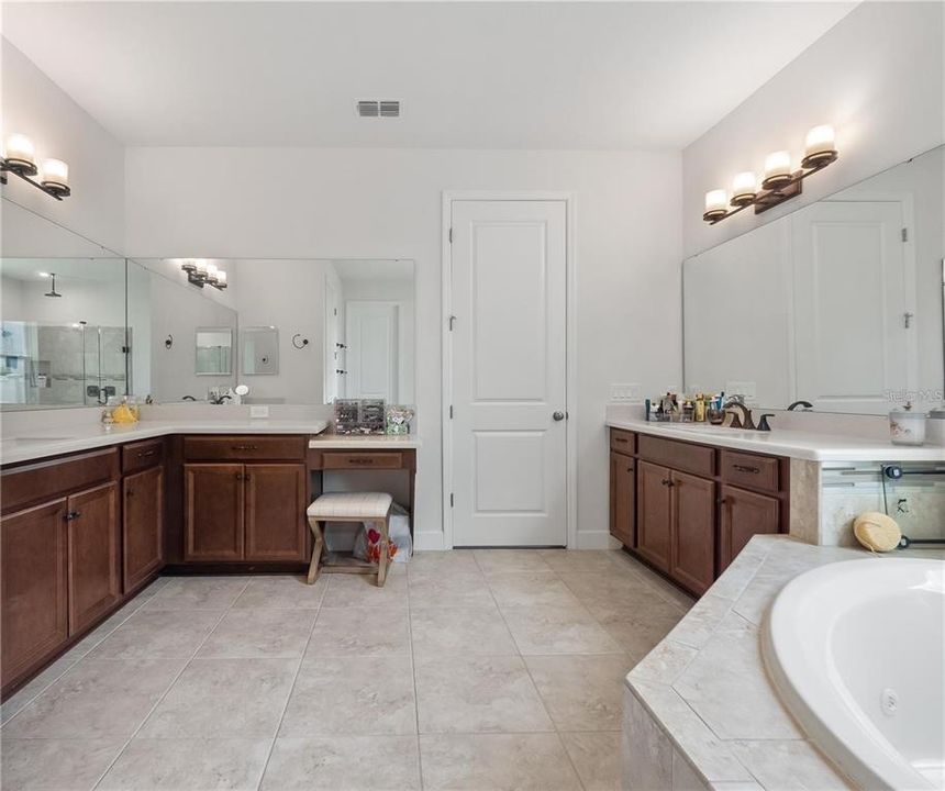 For Sale: $699,000 (4 beds, 3 baths, 4069 Square Feet)