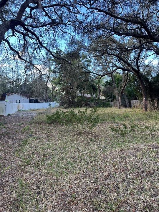 En Venta: $220,000 (0.23 acres)