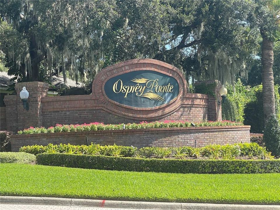 待售: $299,900 (0.36 acres)
