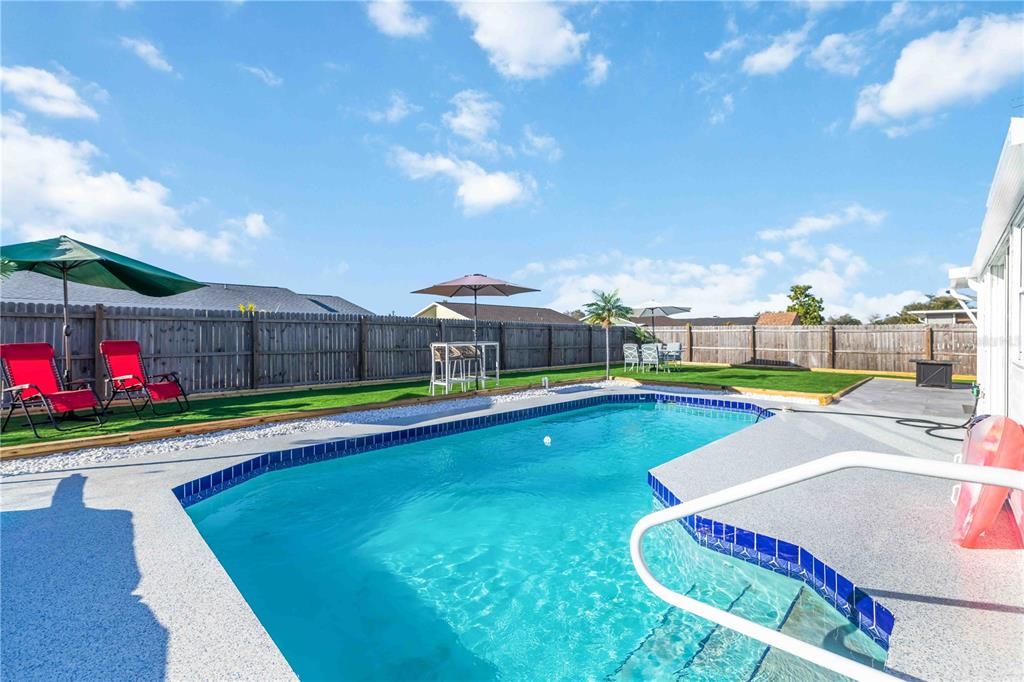 Activo con contrato: $279,500 (3 camas, 2 baños, 1072 Pies cuadrados)