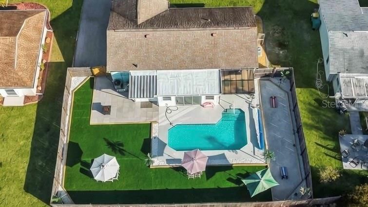 Activo con contrato: $279,500 (3 camas, 2 baños, 1072 Pies cuadrados)