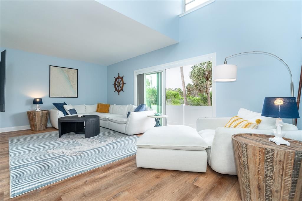 На продажу: $525,000 (2 спален, 1 ванн, 1188 Квадратных фут)