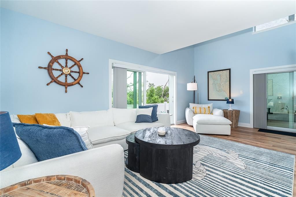 На продажу: $525,000 (2 спален, 1 ванн, 1188 Квадратных фут)