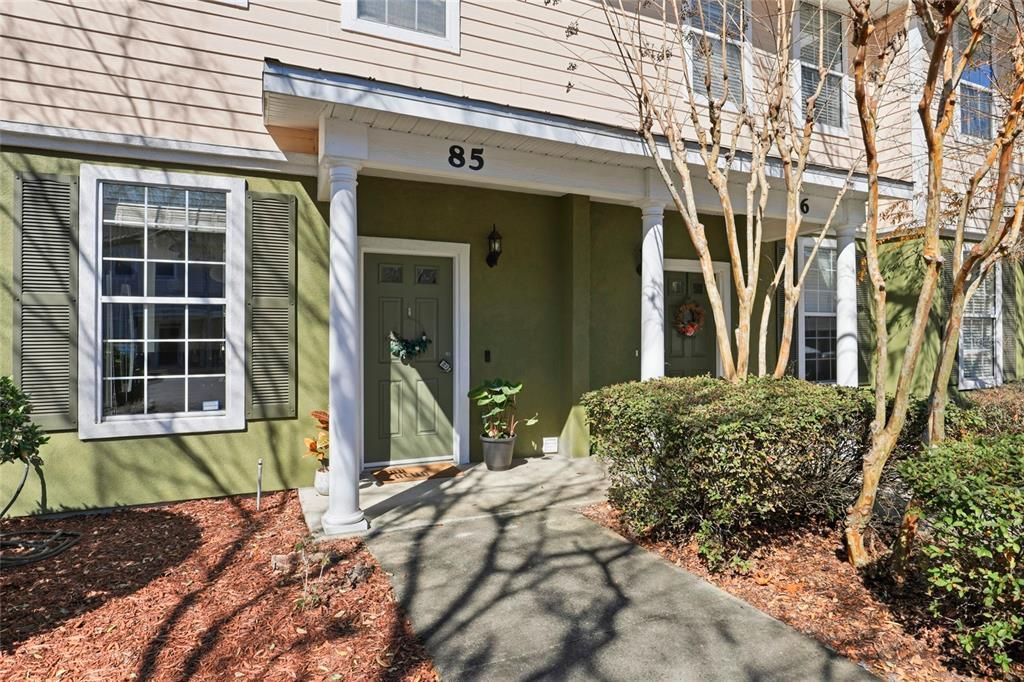 Active With Contract: $259,000 (2 beds, 2 baths, 1450 Square Feet)