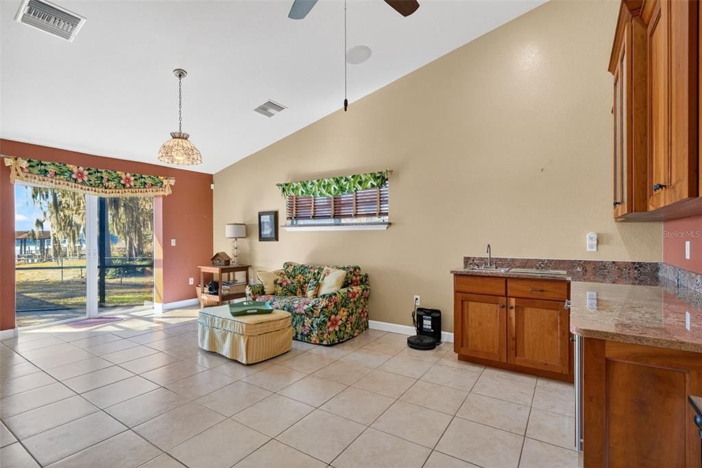 Active With Contract: $794,900 (4 beds, 3 baths, 2434 Square Feet)