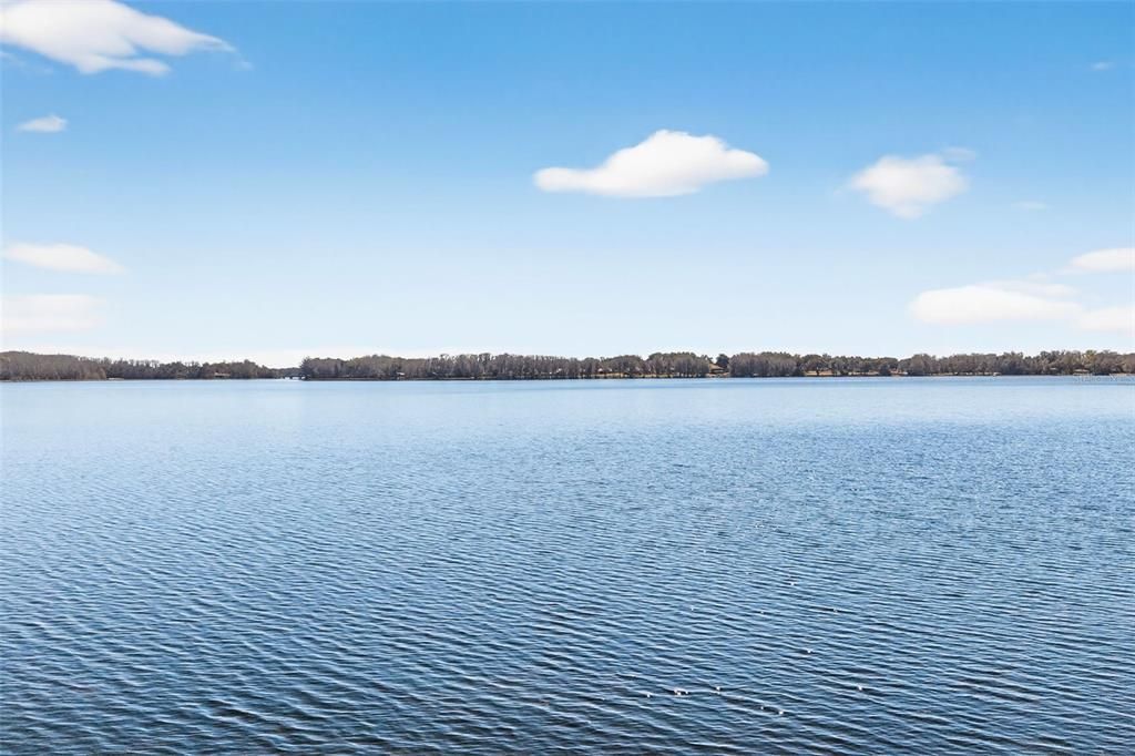 Active With Contract: $794,900 (4 beds, 3 baths, 2434 Square Feet)