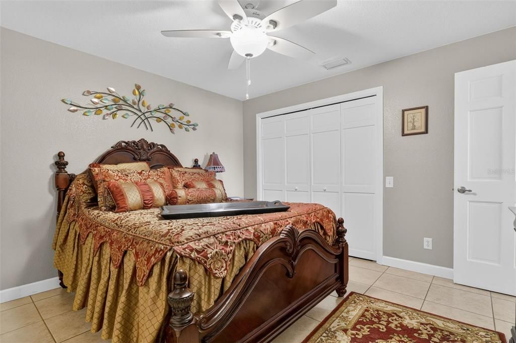 Active With Contract: $794,900 (4 beds, 3 baths, 2434 Square Feet)